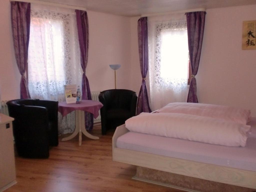 Hotel Sonne Bad Wildbad Quarto foto